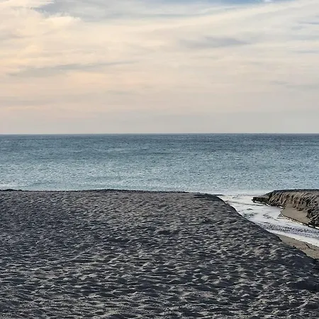 Casa A Pie De Playa En Playamar Сasa de vacaciones *