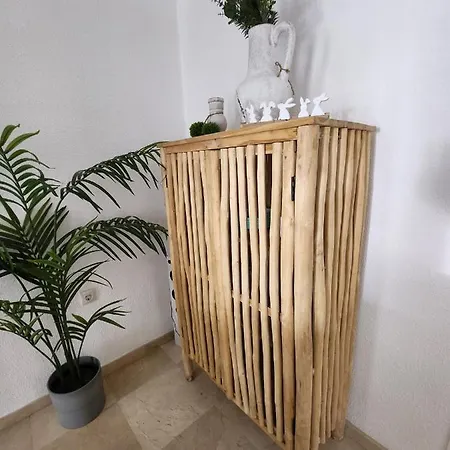 Casa A Pie De Playa En Playamar Torremolinos