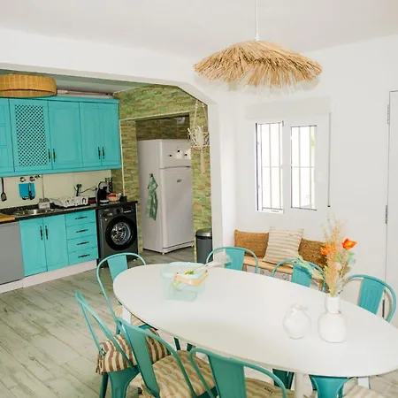 Casa A Pie De Playa En Playamar *
