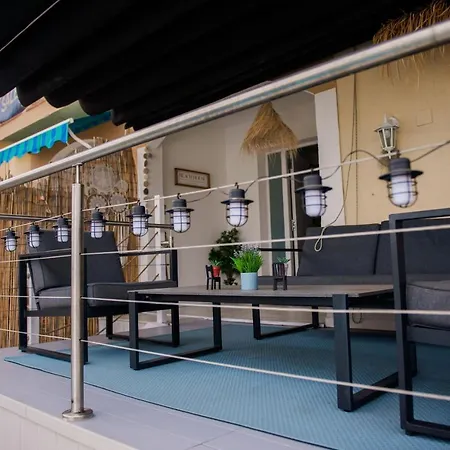 Casa A Pie De Playa En Playamar * Torremolinos